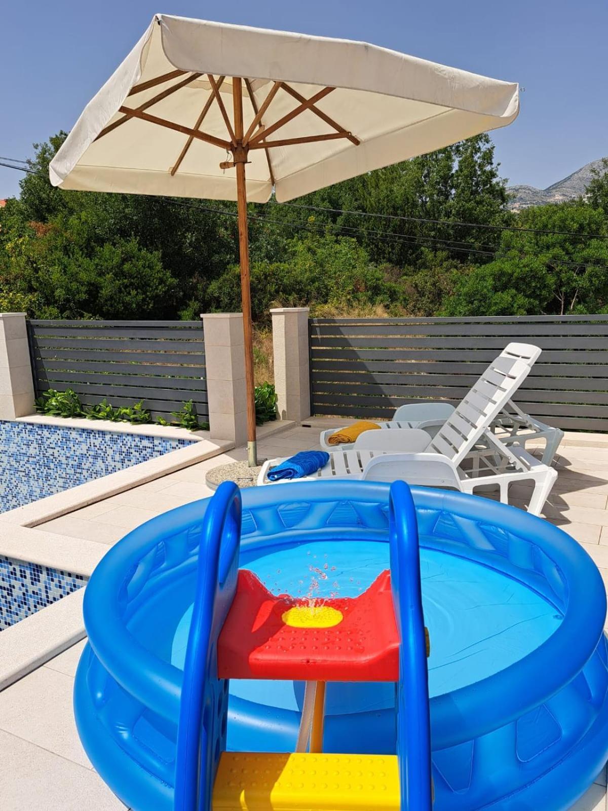 Villa "Amber" Luxury Apartments With A Pool Mlini Extérieur photo