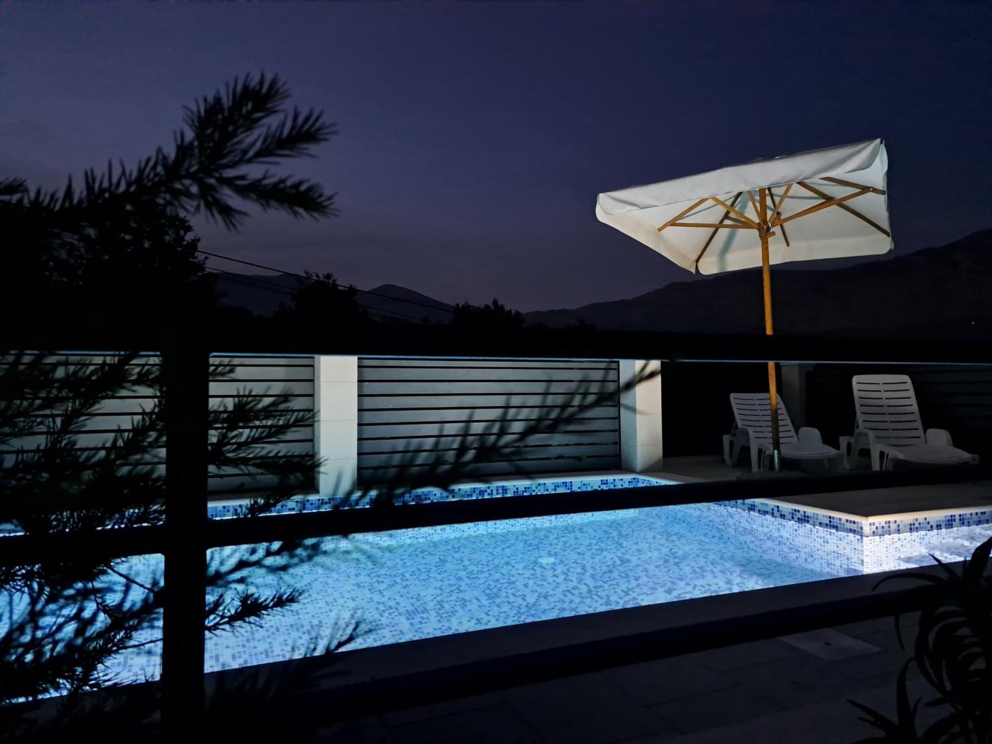 Villa "Amber" Luxury Apartments With A Pool Mlini Extérieur photo