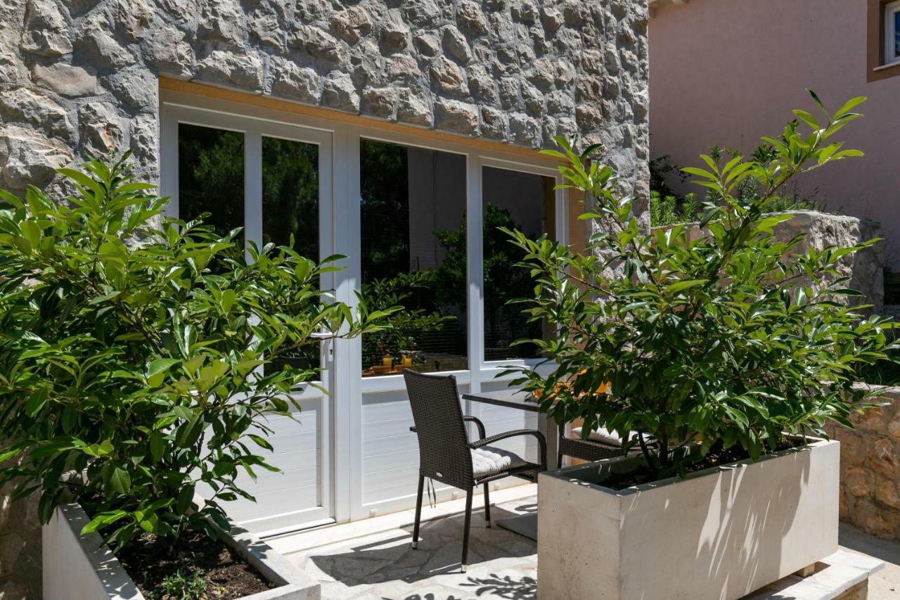 Villa "Amber" Luxury Apartments With A Pool Mlini Extérieur photo
