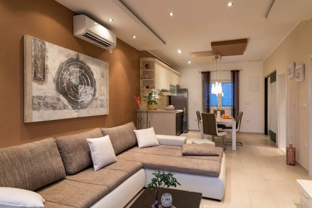 Villa "Amber" Luxury Apartments With A Pool Mlini Extérieur photo
